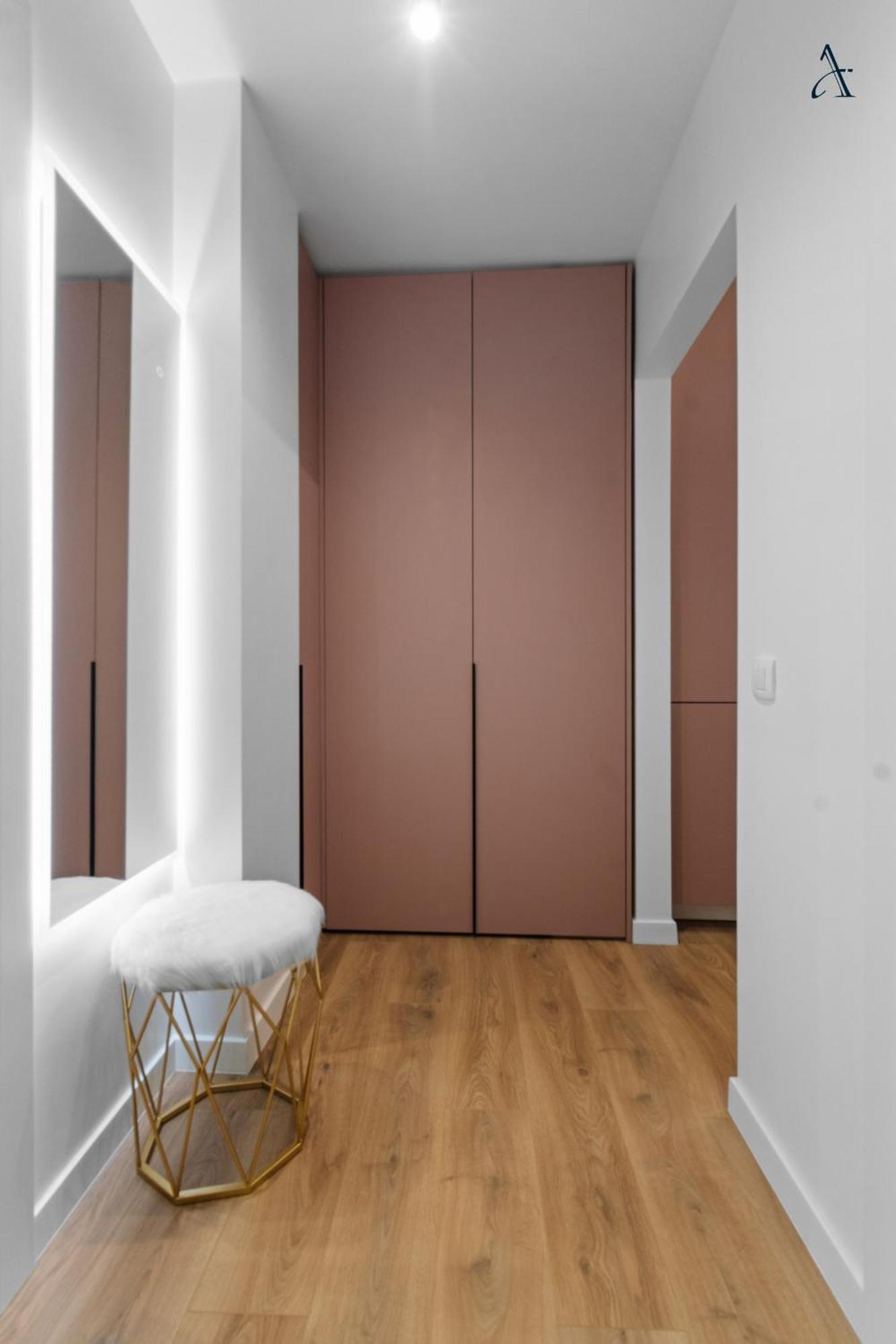 Bellona Studio Apartment Букурещ Екстериор снимка