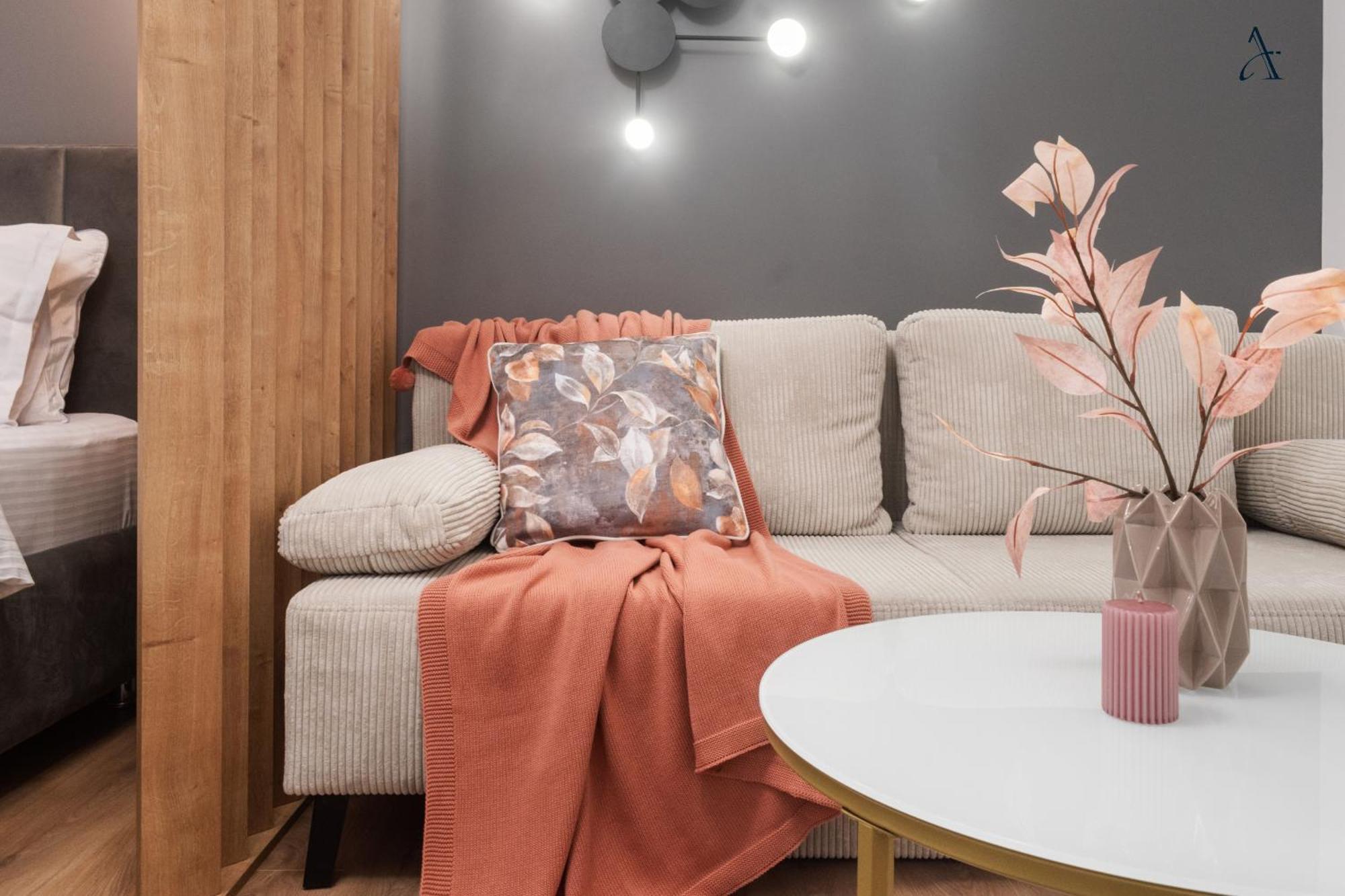 Bellona Studio Apartment Букурещ Екстериор снимка