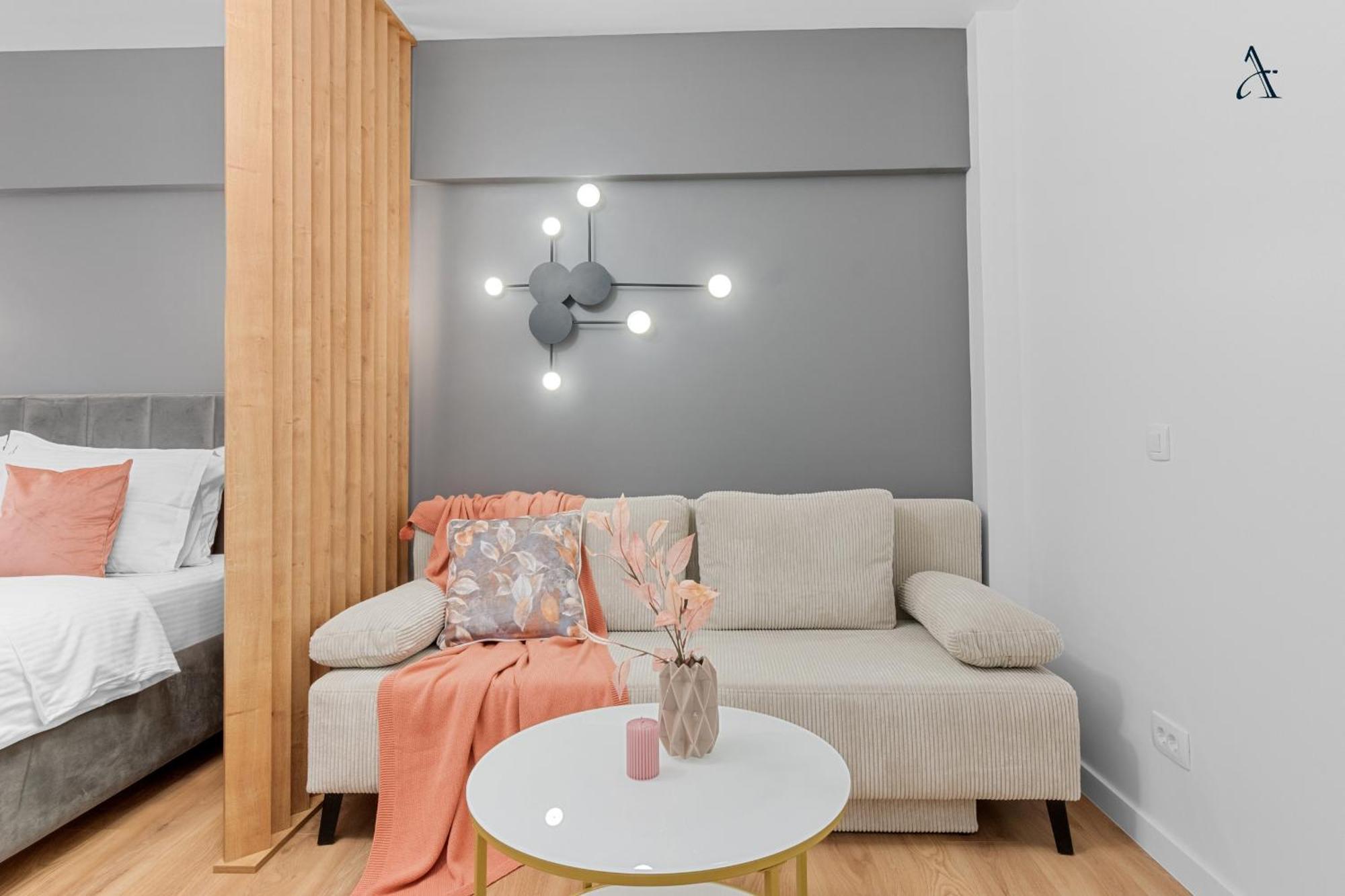 Bellona Studio Apartment Букурещ Екстериор снимка
